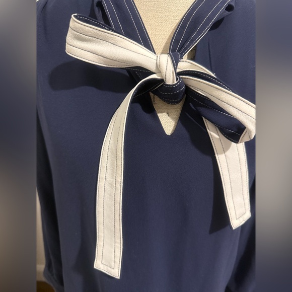 Jcrew Navy and White Bow Dress size 6 - Picture 3 of 3